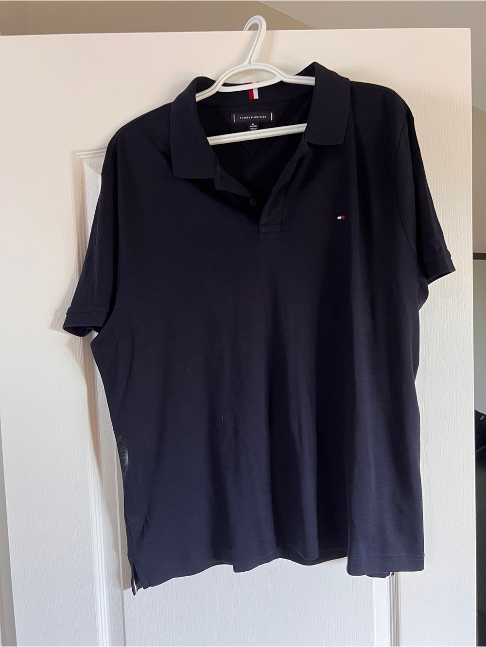 Tommy Hilfiger Men's Dark Navy Polo with Signature Flag
